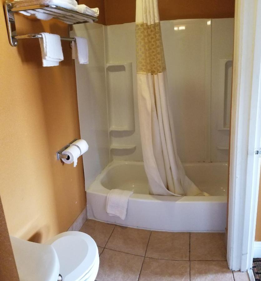Budget Inn Magnolia 외부 사진